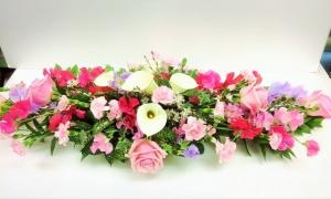 パーティー会場にテーブル花をお届けしました！！｜「国会花苑」　（東京都千代田区の花キューピット加盟店 花屋）のブログ